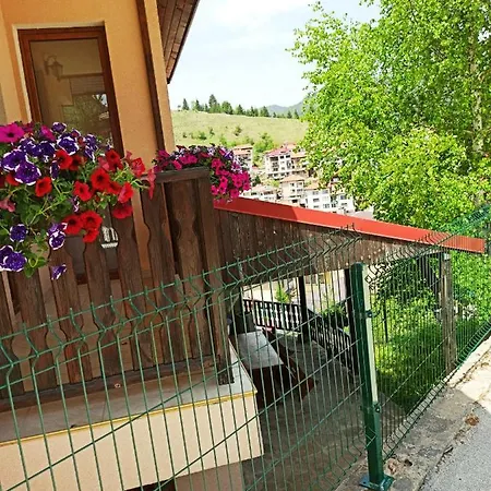 بيت ضيافة Rodopi