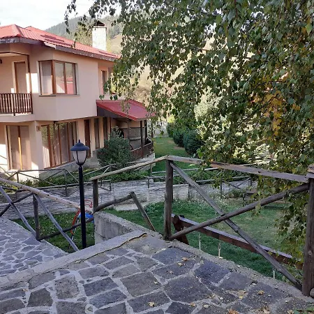 Rodopi 4* تشبيلار